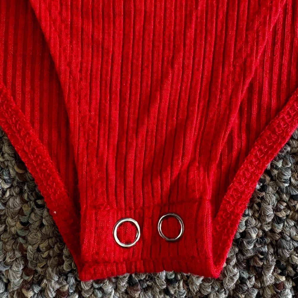 Forever 21 Red Bodysuit - Picture 4 of 6